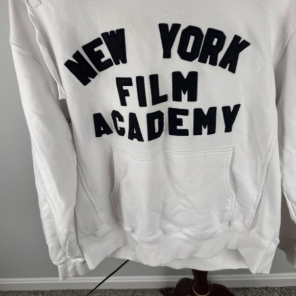 New York Film Academy Sweatshirt - Picture 2 of 8